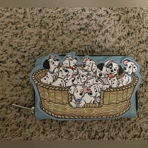 Loungefly Disney 101 Dalmatians puppy basket zip
around wallet HTF RARE